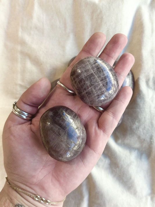 Purple Anhydrite Palm Stone