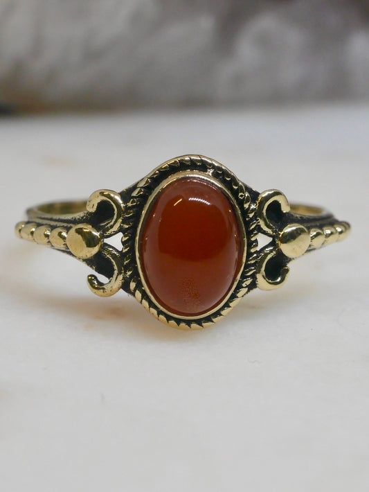 The Athena Ring – Carnelian (Size L / 5.5)