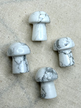 Load image into Gallery viewer, Howlite Mini Mushroom
