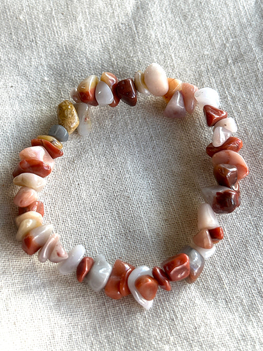 Red Agate Chip Bracelet