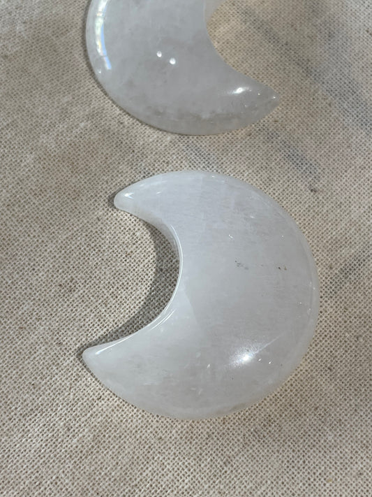 Quartz Moon
