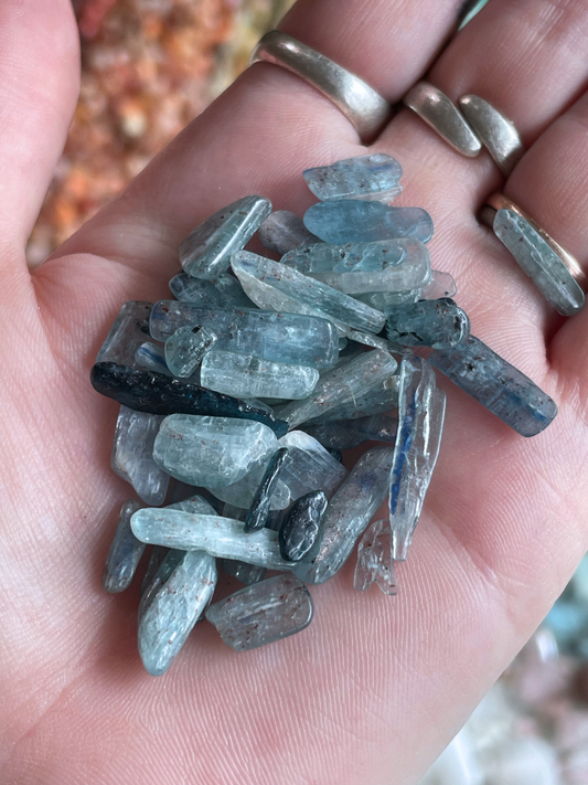 Kyanite High Grade Chip Tumble