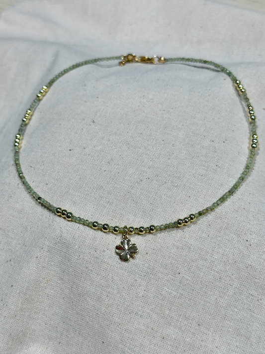 Peridot Clover Necklace Gold Plated