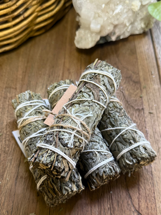 Mugwort Bundle