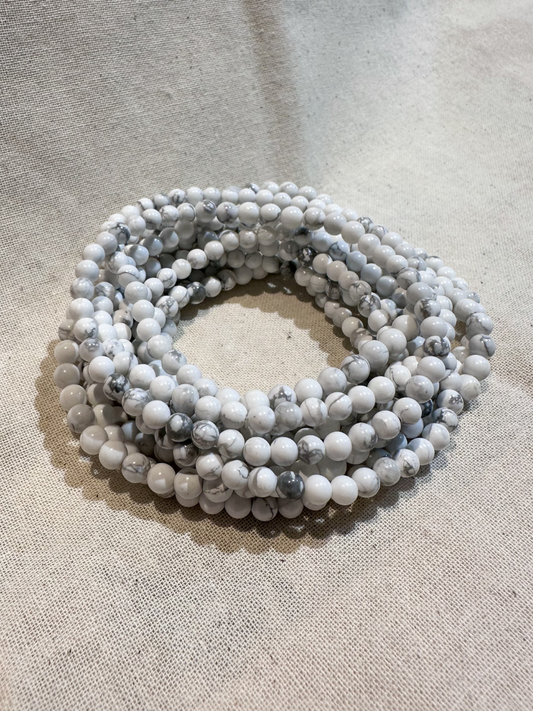 Howlite Bracelet 4mm