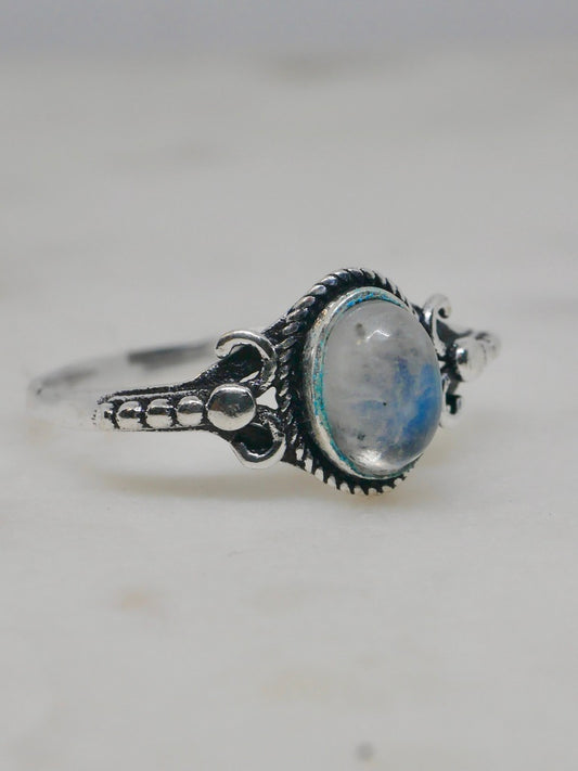 The Athena Ring – Moonstone (Size P½ / 8)