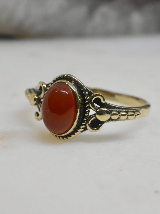 The Athena Ring – Carnelian (Size L / 5.5)