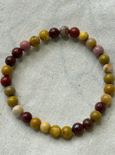 Load image into Gallery viewer, Mookaite Bracelet 7mm

