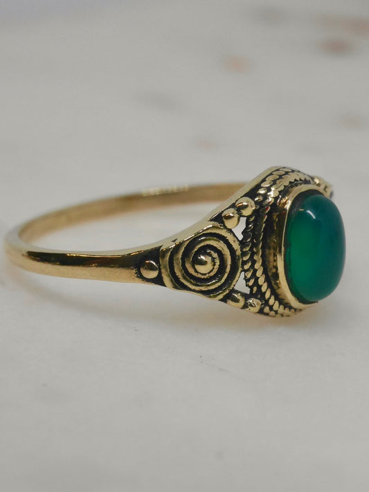 The Oracle Ring – Green Onyx (Size N / 7)