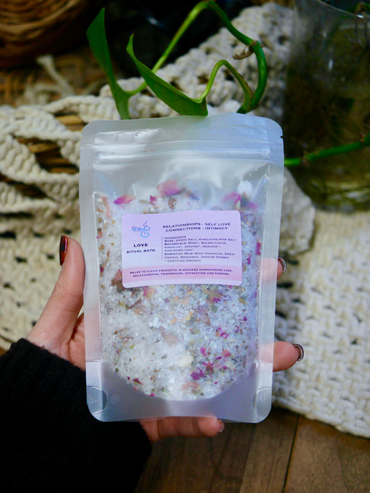 The Spiritual Toolbox Ritual Bath Salt- Love