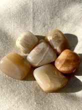 Load image into Gallery viewer, Peach Moonstone Tumble
