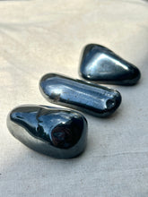 Load image into Gallery viewer, Hematite Large Tumble
