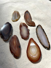 Load image into Gallery viewer, Agate Slices Small
