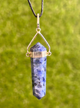 Load image into Gallery viewer, Sodalite Necklace Point
