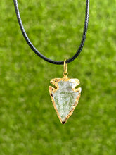 Load image into Gallery viewer, Clear Quartz Arrowhead Necklace
