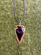 Load image into Gallery viewer, Obsidian Arrowhead Necklace
