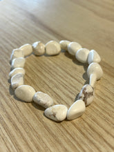Load image into Gallery viewer, Howlite Tumbled Bracelet
