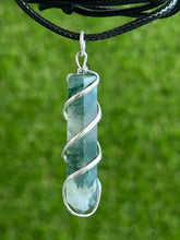 Load image into Gallery viewer, Moss Agate Spiral Wrap
