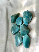 Load image into Gallery viewer, Amazonite Rough

