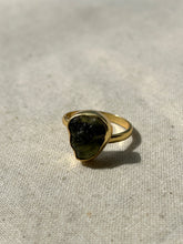 Load image into Gallery viewer, Moldavite Adjustable Ring
