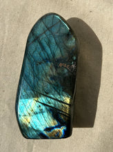 Load image into Gallery viewer, Labradorite Freeform
