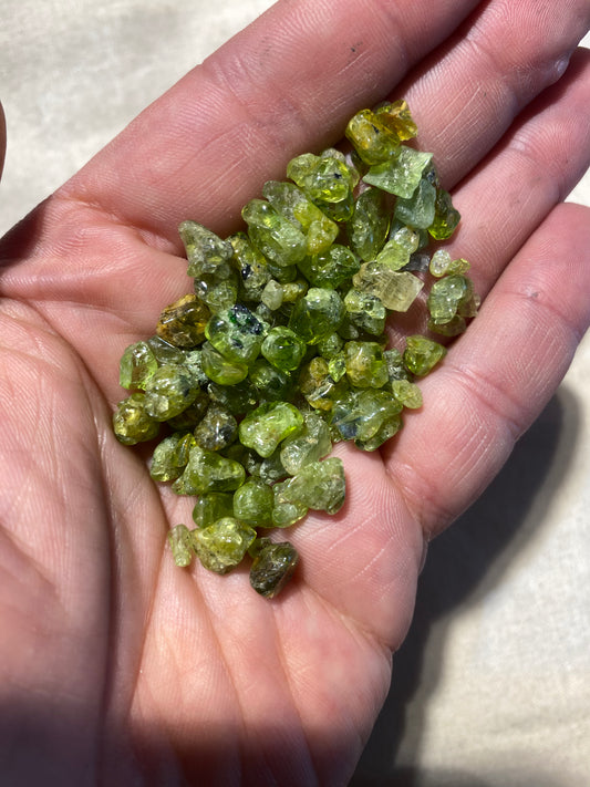 Peridot Small Tumble Chip