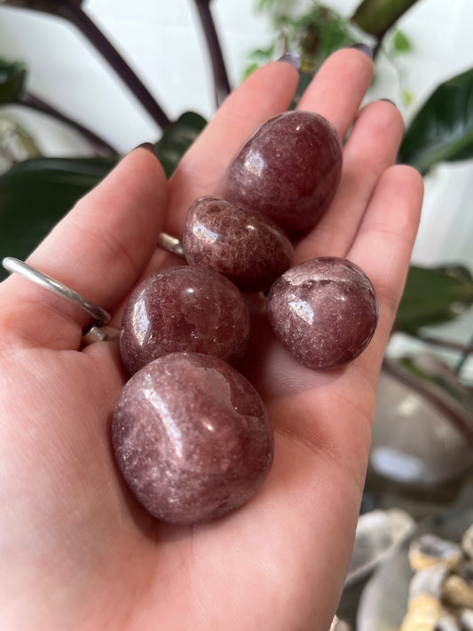 Strawberry Quartz Tumbled Stones