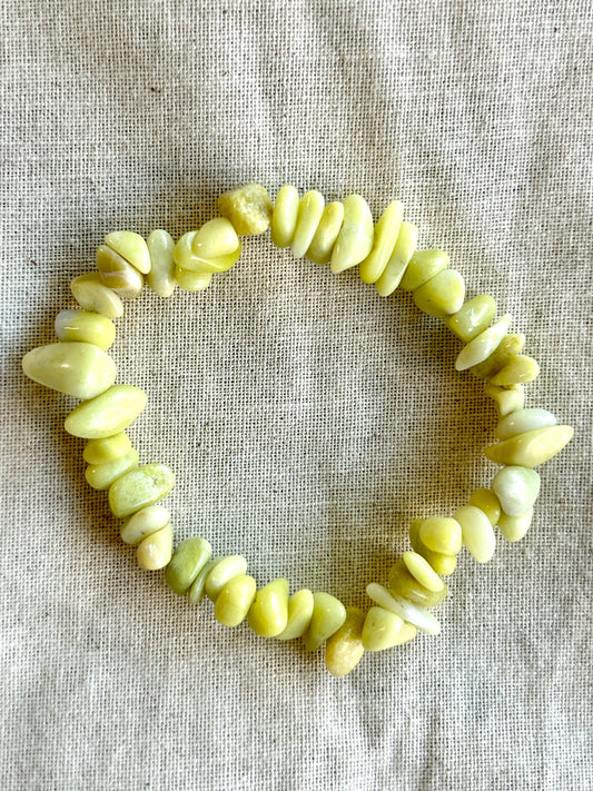 Olive Jade Chip Bracelet
