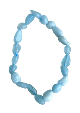 Load image into Gallery viewer, Aquamarine Pebble Bracelet

