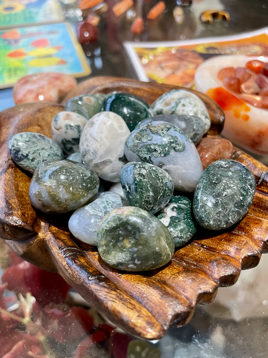 Moss Agate tumbled stone