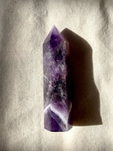 Load image into Gallery viewer, Amethyst Point

