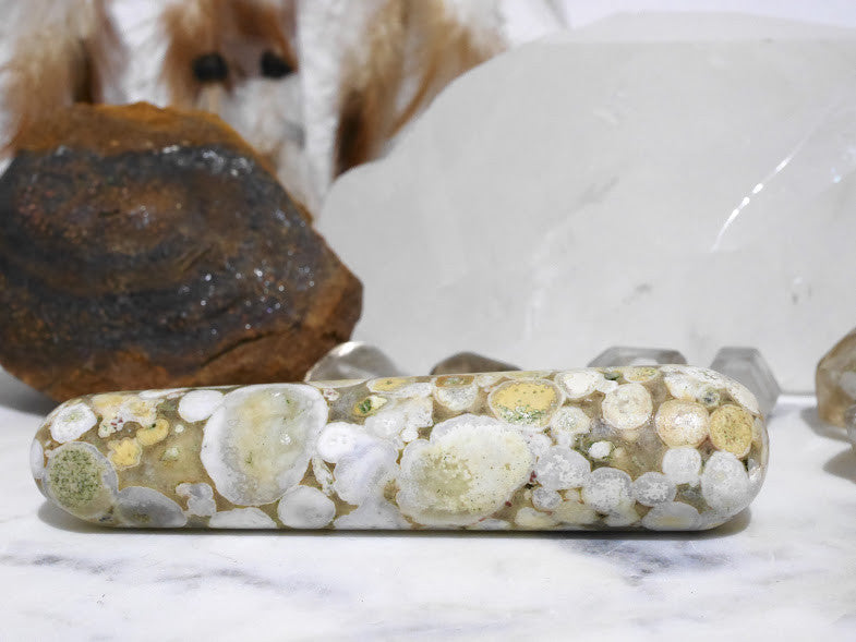 Conglomerate stone crystal massage wand