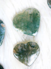 Load image into Gallery viewer, Moss Agate Mini Heart Carving
