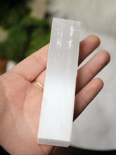 Load image into Gallery viewer, Selenite rod
