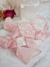 Load image into Gallery viewer, Rough Rose Quartz small
