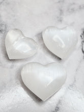 Load image into Gallery viewer, Selenite Mini Heart Carving
