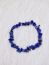 Load image into Gallery viewer, Lapis Lazuli chip bracelet
