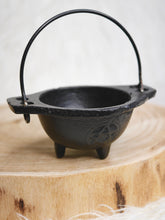 Load image into Gallery viewer, Cast Iron Pentagram dish Cauldron
