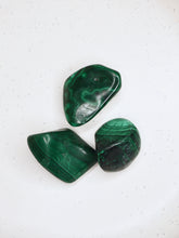 Load image into Gallery viewer, Malachite tumbled stone large
