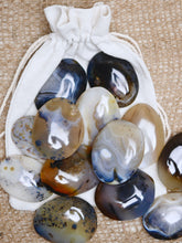 Load image into Gallery viewer, Agate Palmstones
