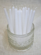 Load image into Gallery viewer, 2hr Candle - White
