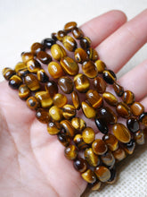 Load image into Gallery viewer, Tiger Eye pebble bracelet
