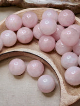 Load image into Gallery viewer, Rose Quartz Sphere
