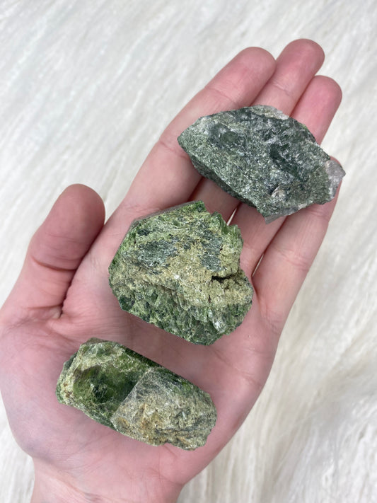 Raw Chrome Diopside