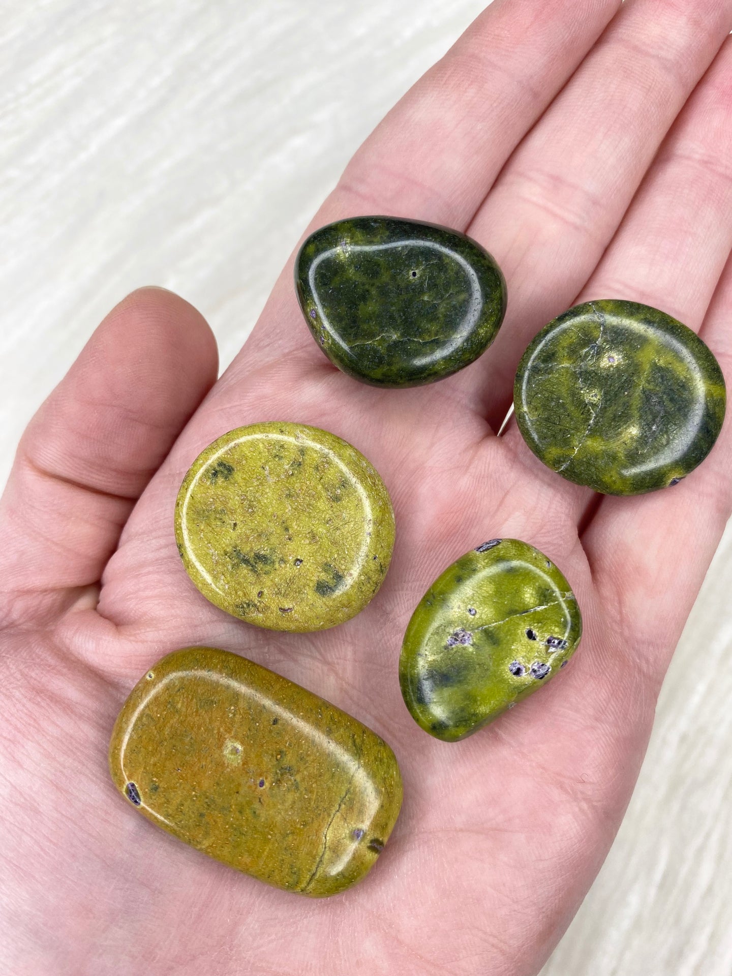 Stichtite in Serpentine/ Atlantisite Small Flat Stone
