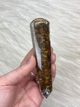 Load image into Gallery viewer, Orgonite Point
