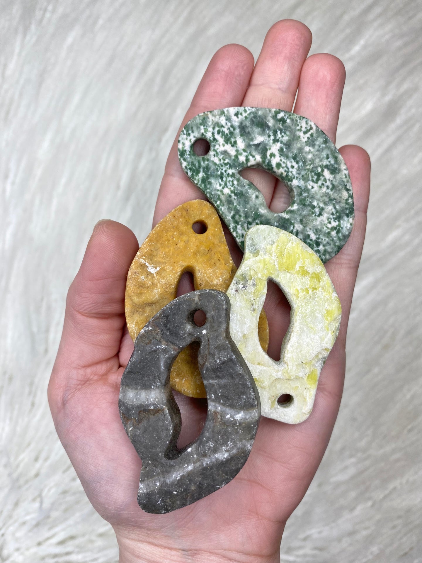 Yoni Pendant