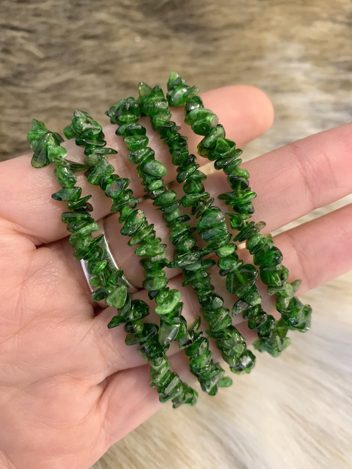 Chrome Diopside Chip Bracelet