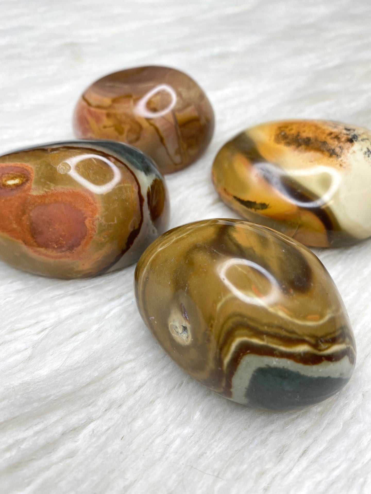 Polychrome Jasper Gallet