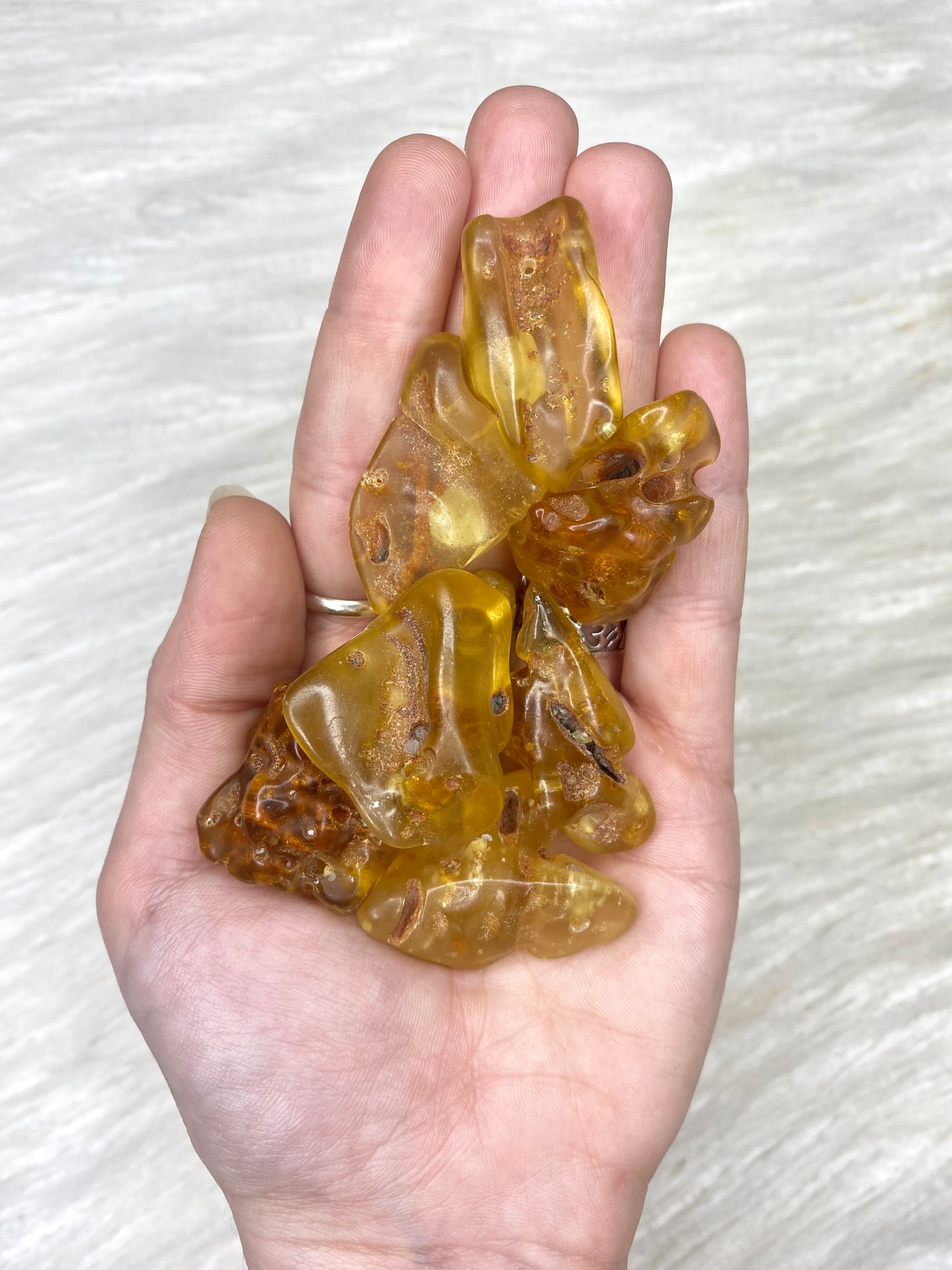 Amber Raw Chunk